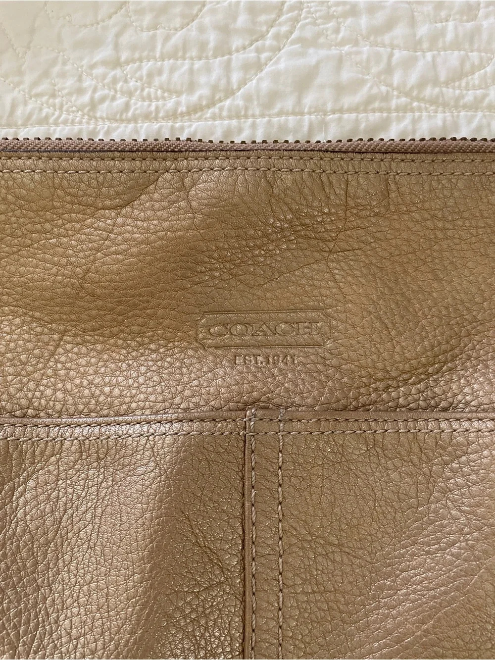 Vtg Coach Hobo Bag Purse Metallic Gold Leather Pebble
